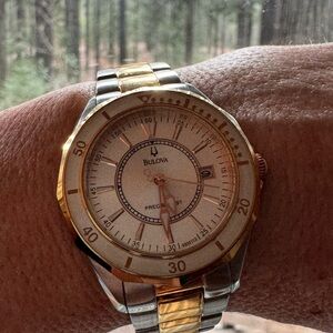 Women's Winter Park 98M113 White Stainless-Steel Analog Quartz Fashion Watch